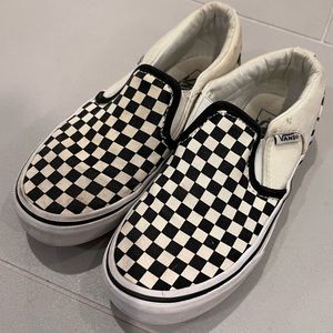 Black and white checkered slip on Vans - sz 1 kid